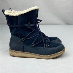 White Mountain Suede Leather & Leather Blue Boots